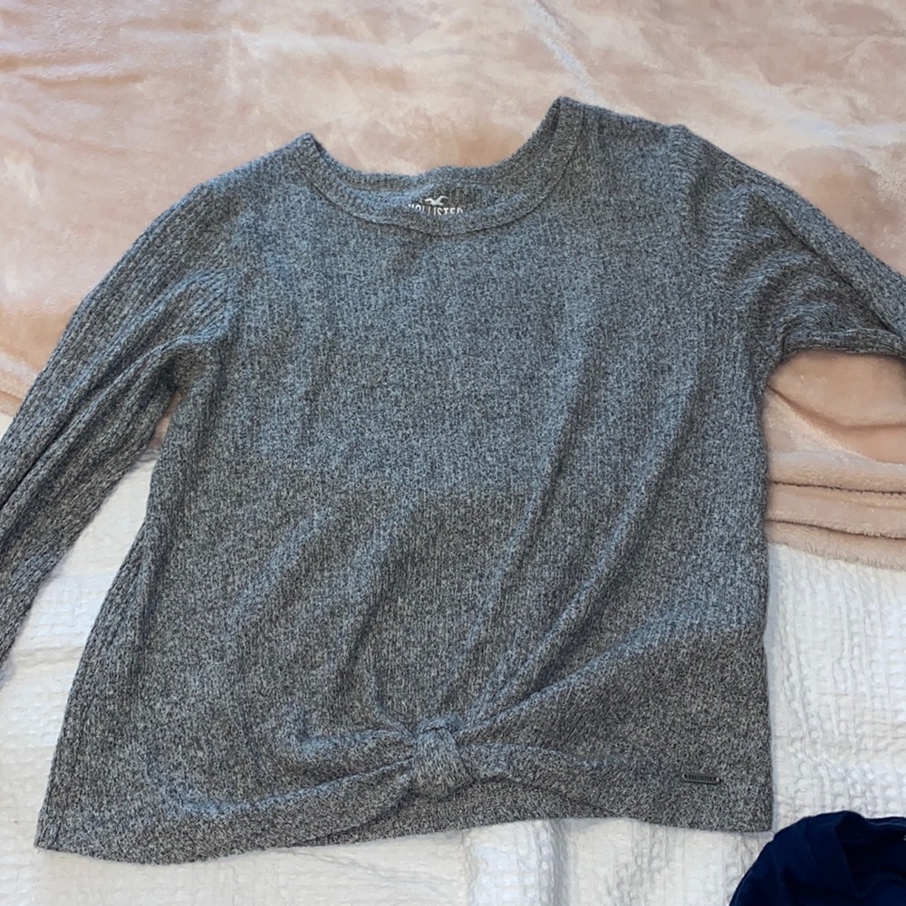 Soft and comfortable grey long sleeve